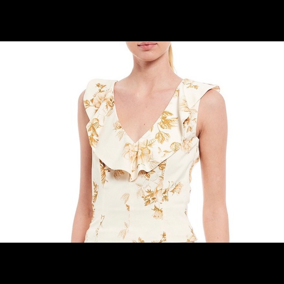 ANTONIO MELANI Tops - Stunning size 14 Antonio Melani Blouse NWT